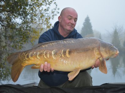 Dave Bowen with a 26-08 Mirror stocked into Cherry Pool