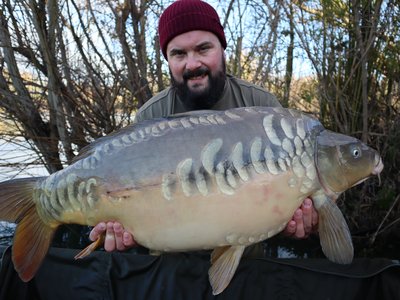 James Carter 32-06 R