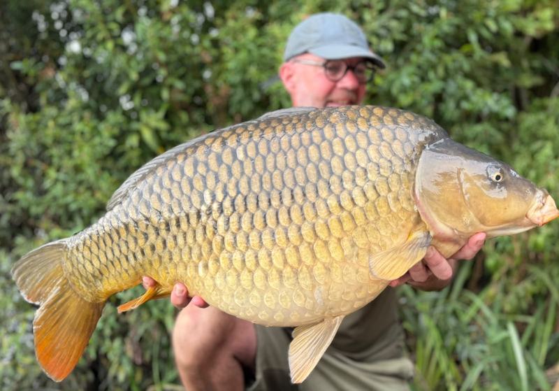 Gary Owen with a fantastic Common of 34lb. This one should get a lot bigger!