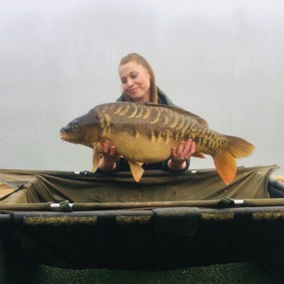 Bethany Orr with her new-PB a 25-02-Mirror