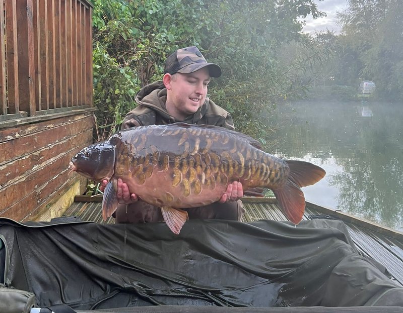 Carl Harris. 30-15 L