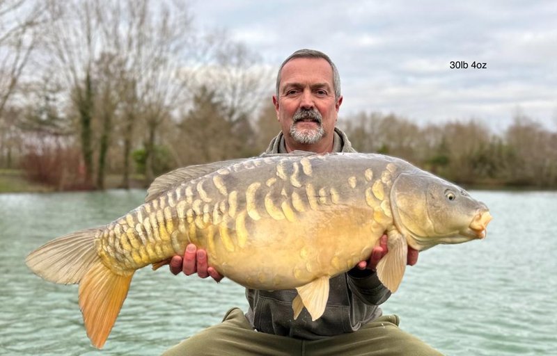 Dave Shaw with Cherry Mere's first 30+ of the year. A 30-04 Mirror