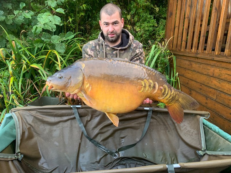 Lee Rowe 35-12