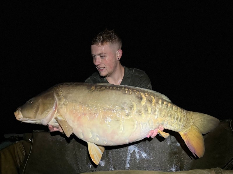 Jack Fenton. 37-08 L