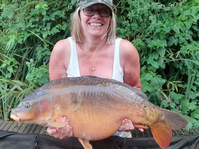 Kaaren Jenner. 35-02L