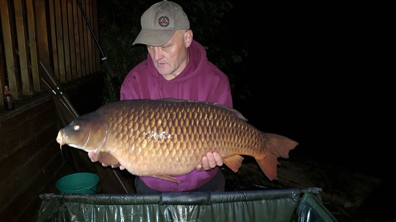 Larry Jackson with a 31-08 Cherry Lake Common from Grebe Lodge.