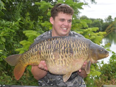 Luke Williams. 33-00 R.JPG