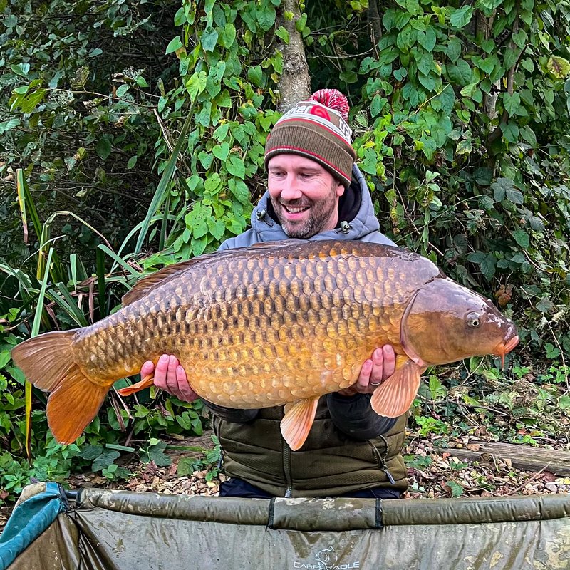 Stephen Carella. 45lb