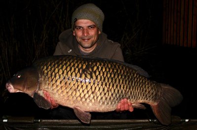 Steve Sheperd with his new PB. The Patch at 38-12. What a cracking male Carp!