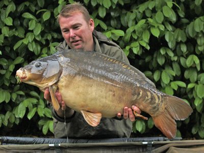 Terry Lambert 31-08-Mirror. Cherry Lake.