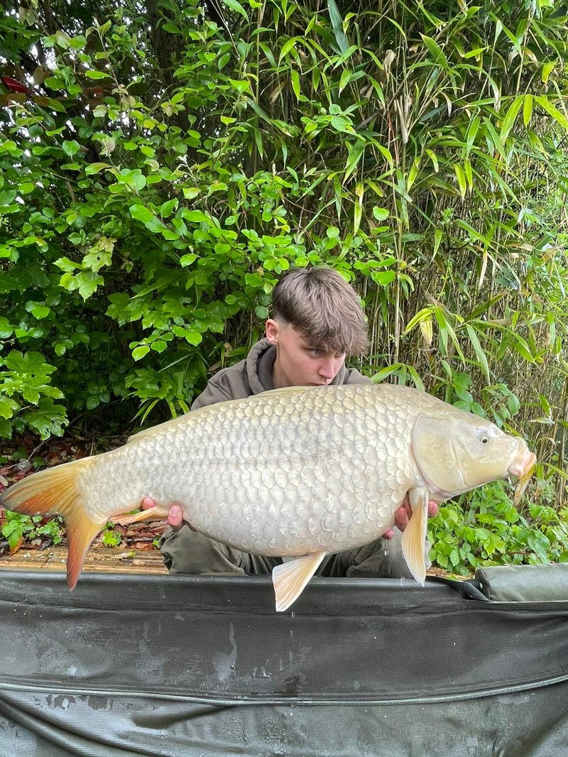Sam Drake with a lovely and well presented Ghost Common from Cherry Pool of 22lb